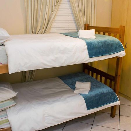 De Helling Self Catering Bed and Breakfast Brackenfell Exteriör bild