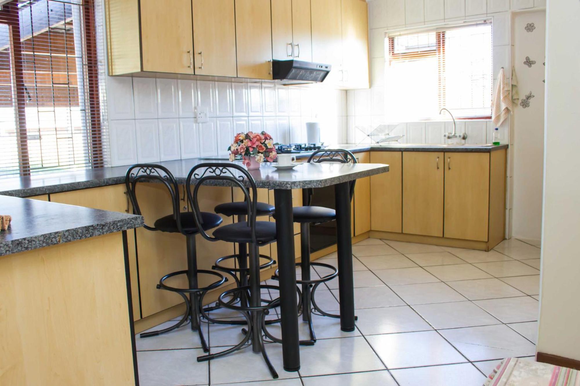 De Helling Self Catering Bed and Breakfast Brackenfell Exteriör bild
