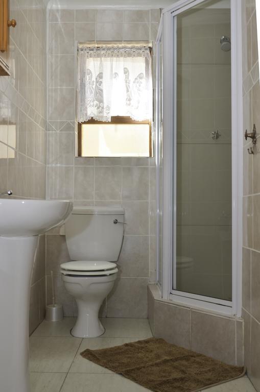 De Helling Self Catering Bed and Breakfast Brackenfell Exteriör bild