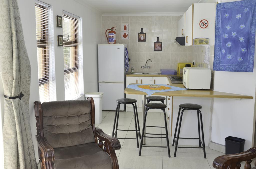 De Helling Self Catering Bed and Breakfast Brackenfell Exteriör bild